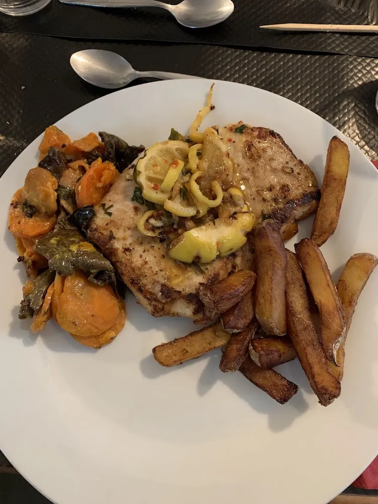 Accompagné de Frites